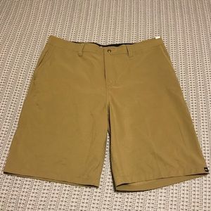Men’s Quiksilver Amphibians Hybrid Shorts